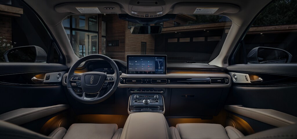 2022 Lincoln Nautilus Interior.png