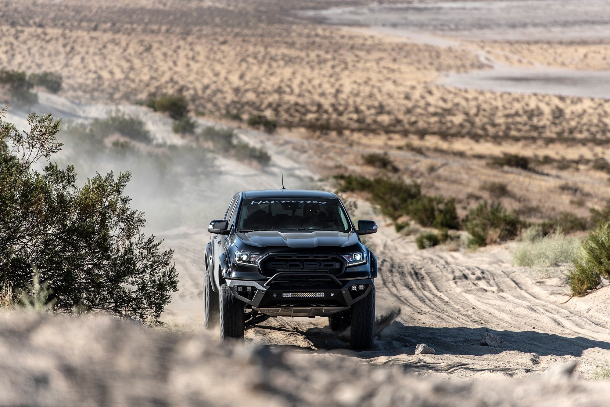 Hennessey-Velociraptor-Ranger-Johnson-Valley-2-min.jpg
