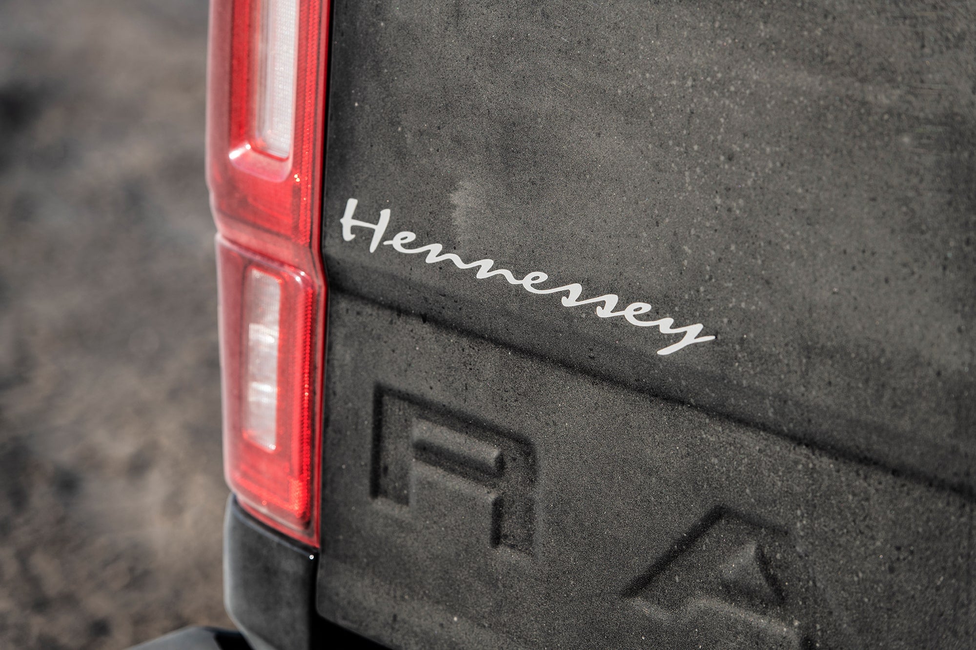 Hennessey-Velociraptor-Ranger-Johnson-Valley-17-min.jpg