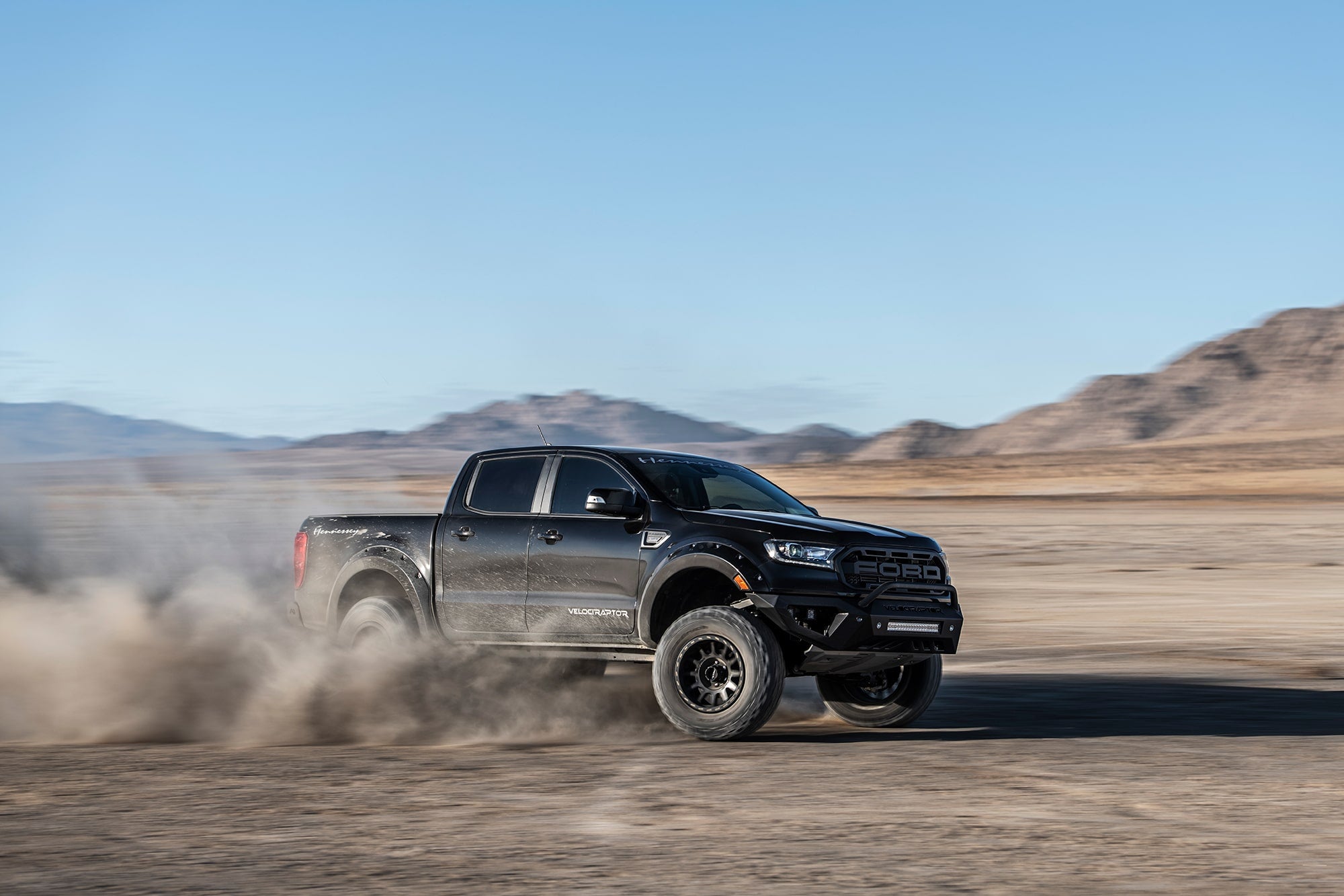 Hennessey-Velociraptor-Ranger-Johnson-Valley-14-min.jpg