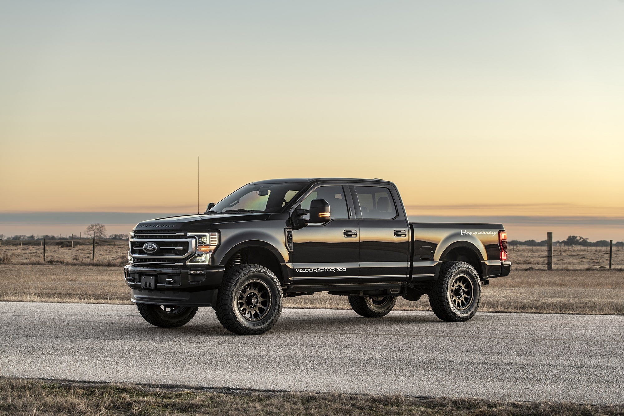Hennessey-F250-VelociRaptor-700-1-min.jpg
