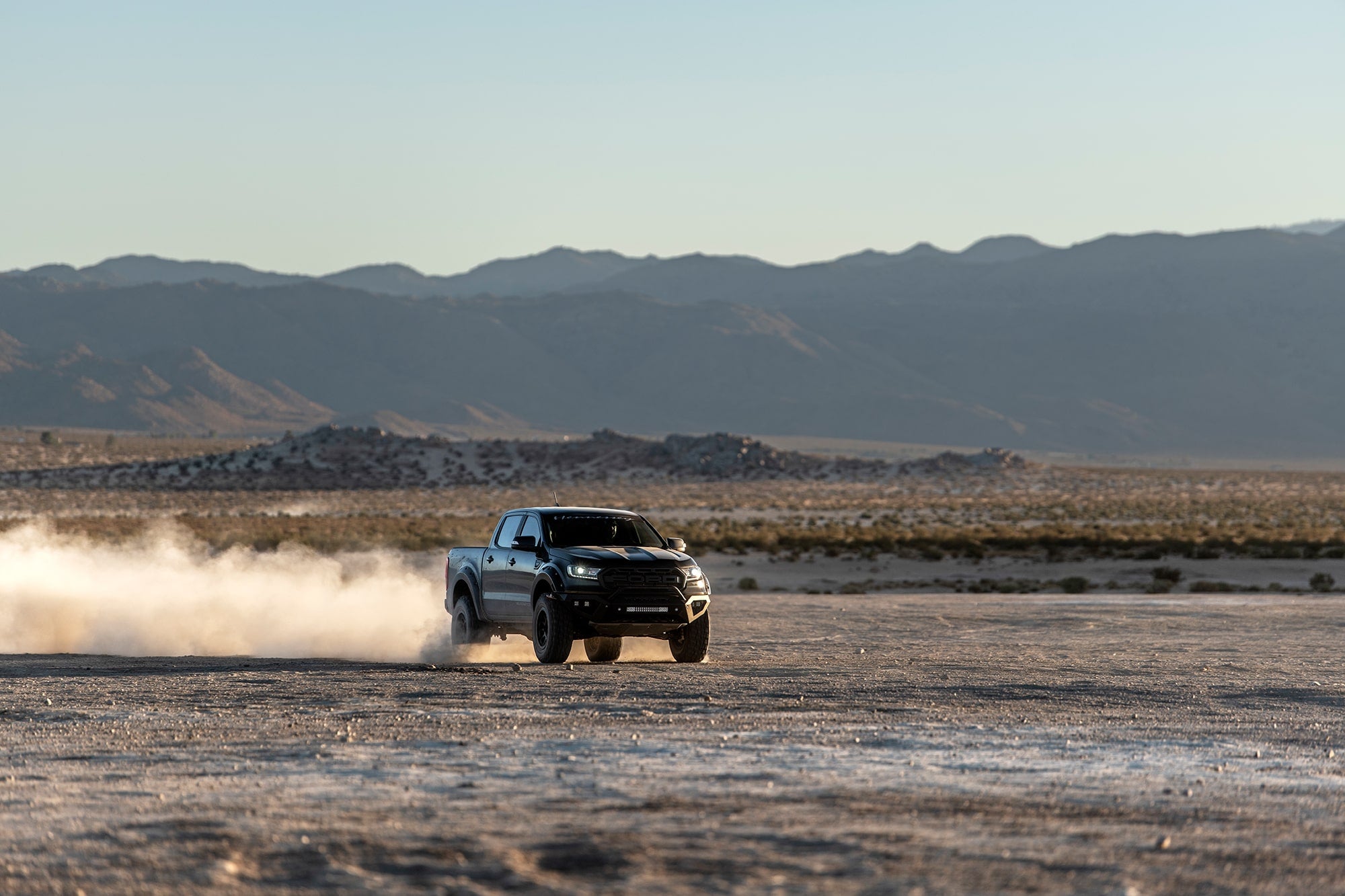 Hennessey-Velociraptor-Ranger-Johnson-Valley-23-min.jpg