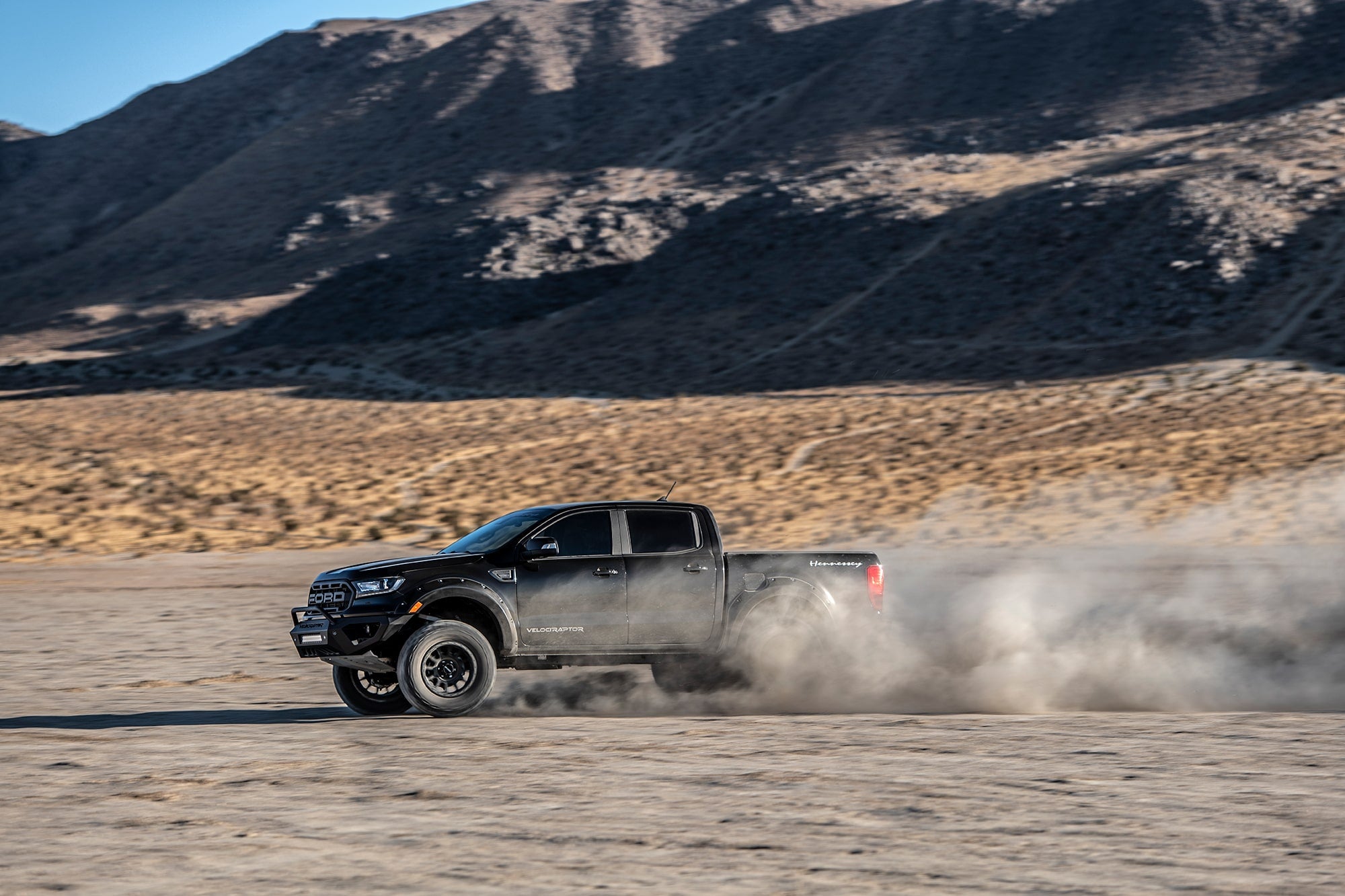 Hennessey-Velociraptor-Ranger-Johnson-Valley-12-min.jpg