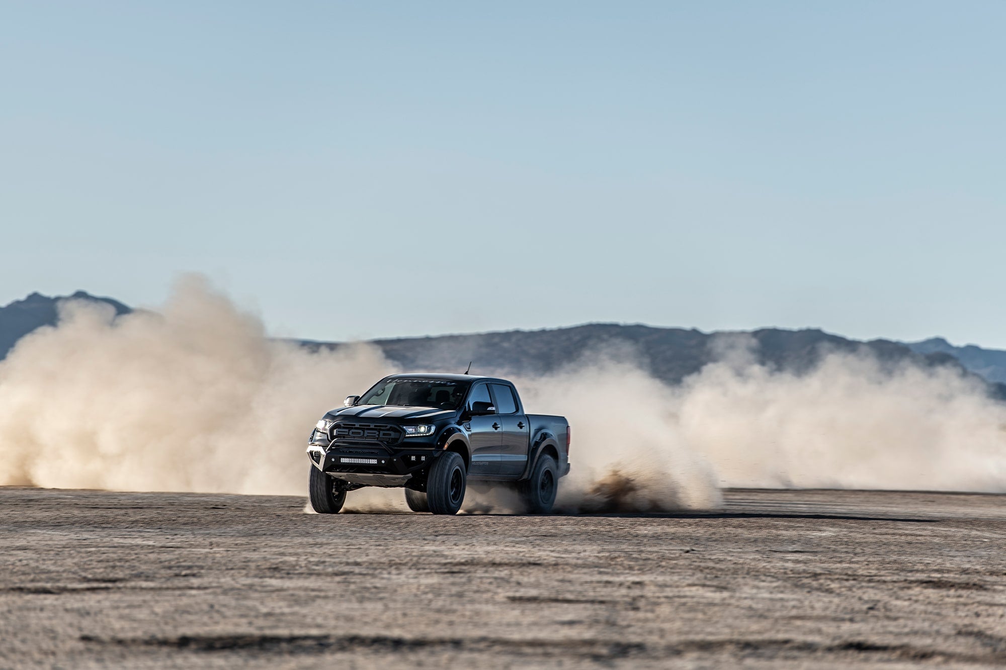 Hennessey-Velociraptor-Ranger-Johnson-Valley-11-min.jpg