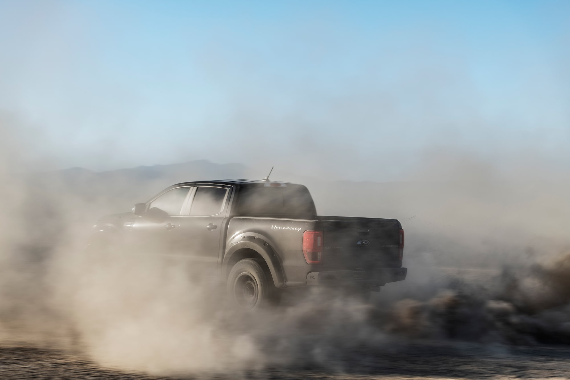 Hennessey-Velociraptor-Ranger-Johnson-Valley-13-min.jpg