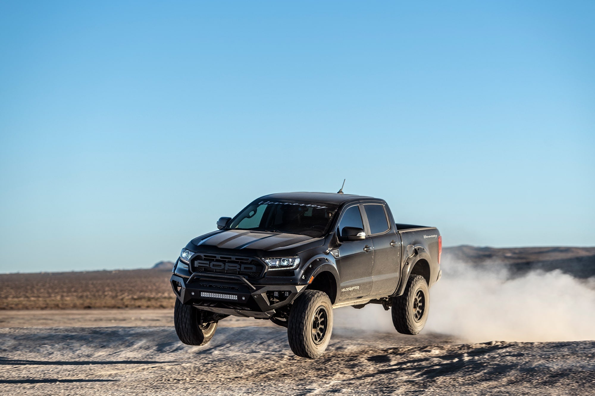 Hennessey-Velociraptor-Ranger-Johnson-Valley-20-min.jpg
