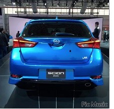 /Scion_iM_Dealership_Torrance.jpg