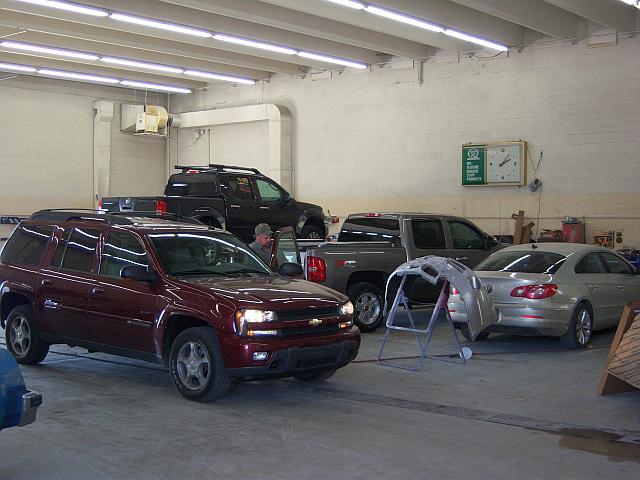 bodyshop1.jpg
