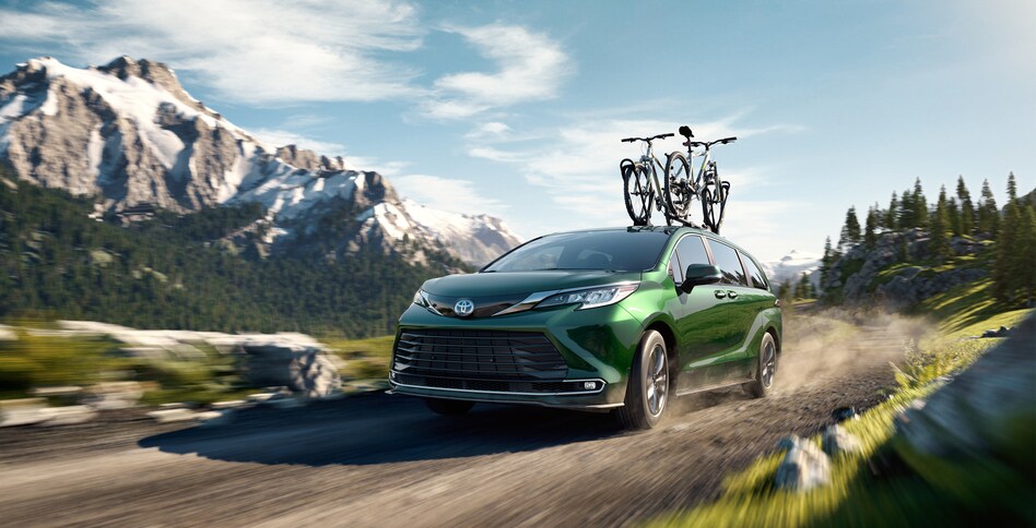 2021-Toyota-Sienna-Van.png