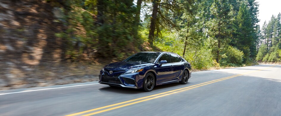 2021-Toyota-Camry-XSE-Sedan.png