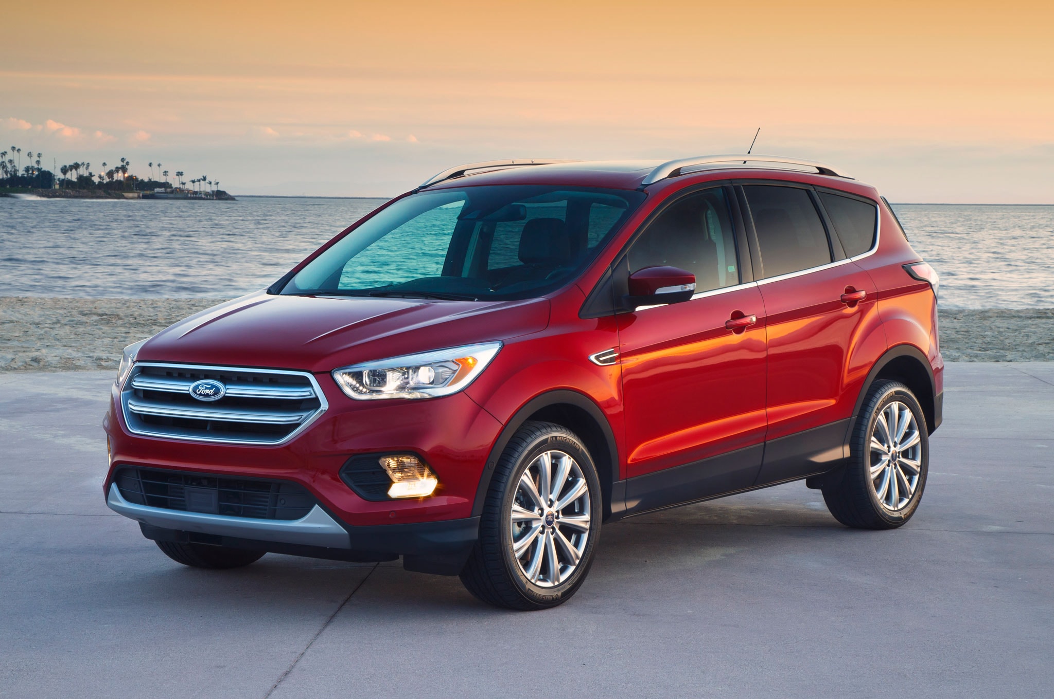 2017-Ford-Escape-Left-Front-Angle.jpg