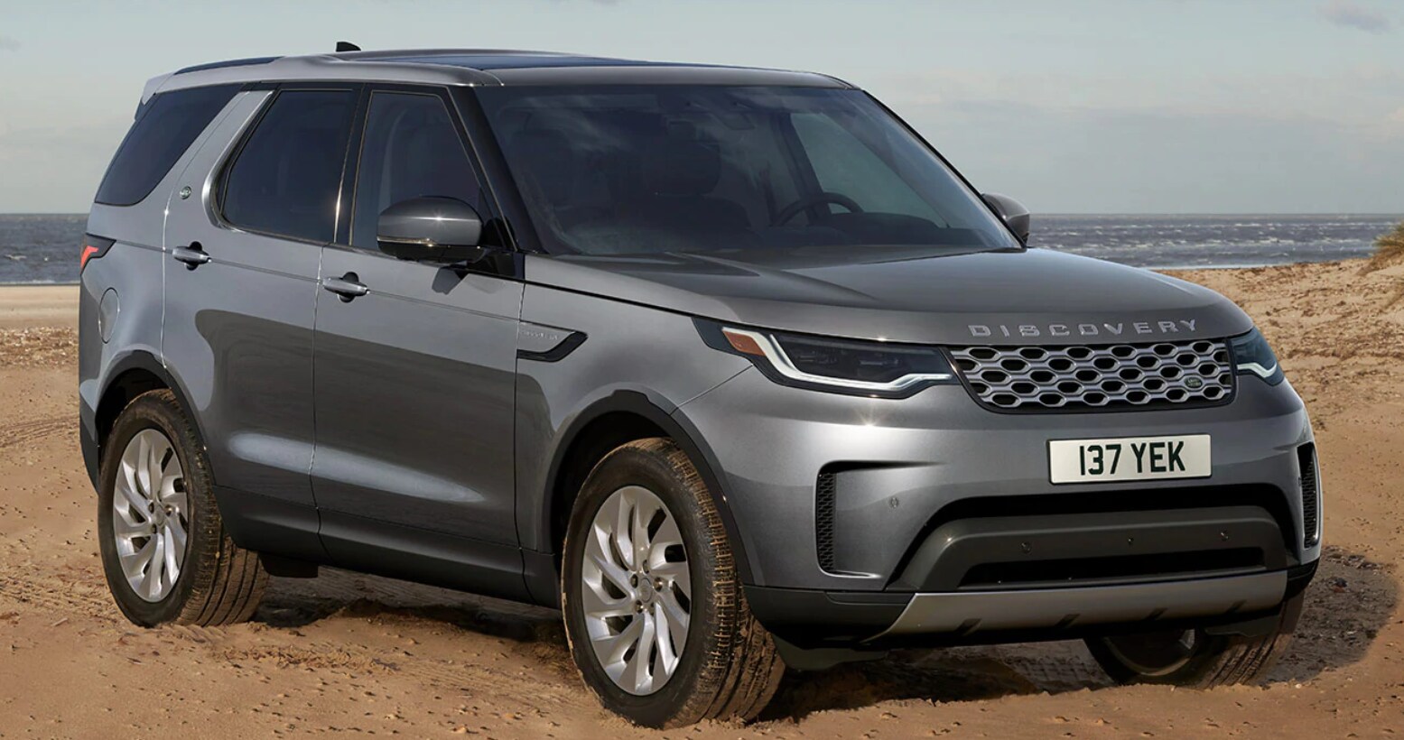 2022 Land Rover Discovery.png