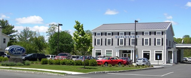 MaplecrestMendham_StoreFront.jpg