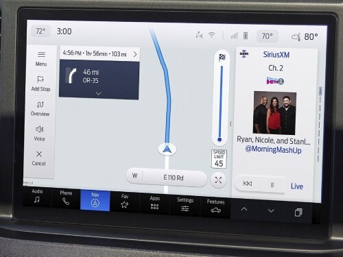 2025 Ford Super Duty Chassis Cab touchscreen