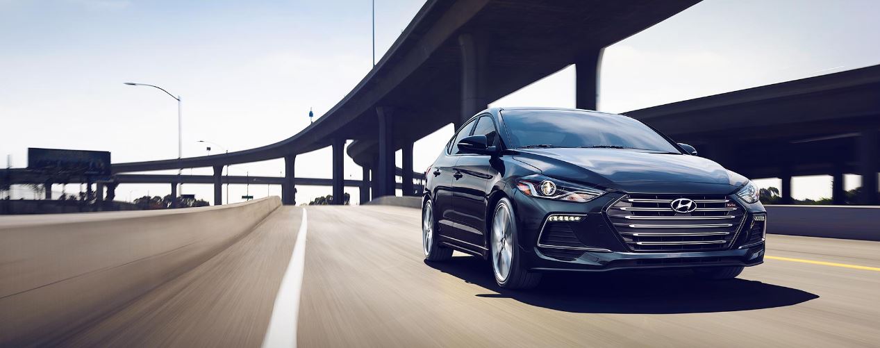 Hyundai Elantra.JPG