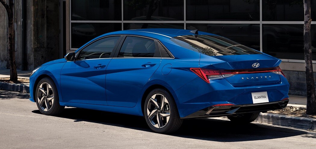 2021 Hyundai Elantra in Maple, ON 2021 Hyundai Elantra in Maple, ON
