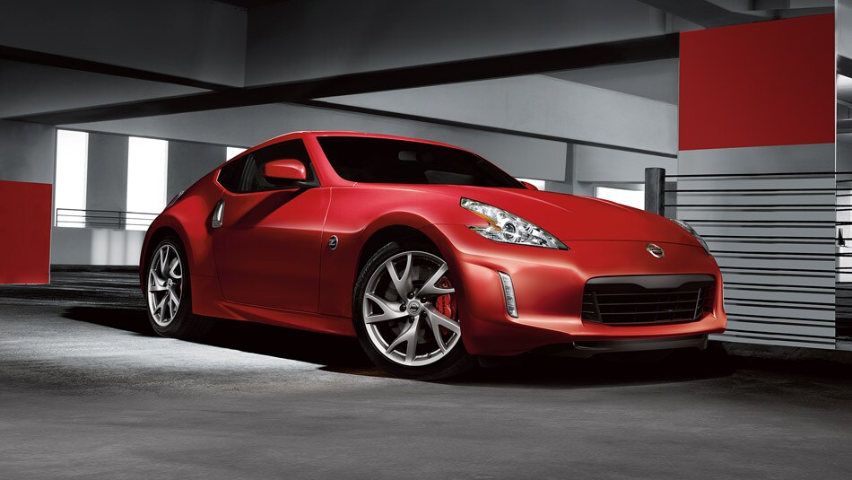 Nissan 370z special features #8