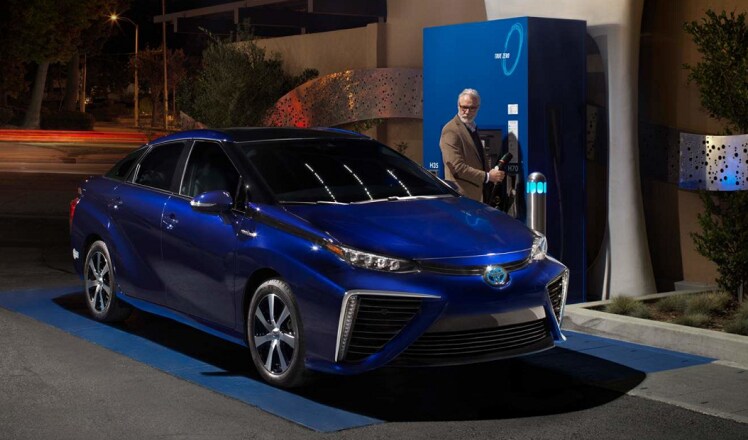 Who Makes Toyotas Hydrogen Fuel Cell