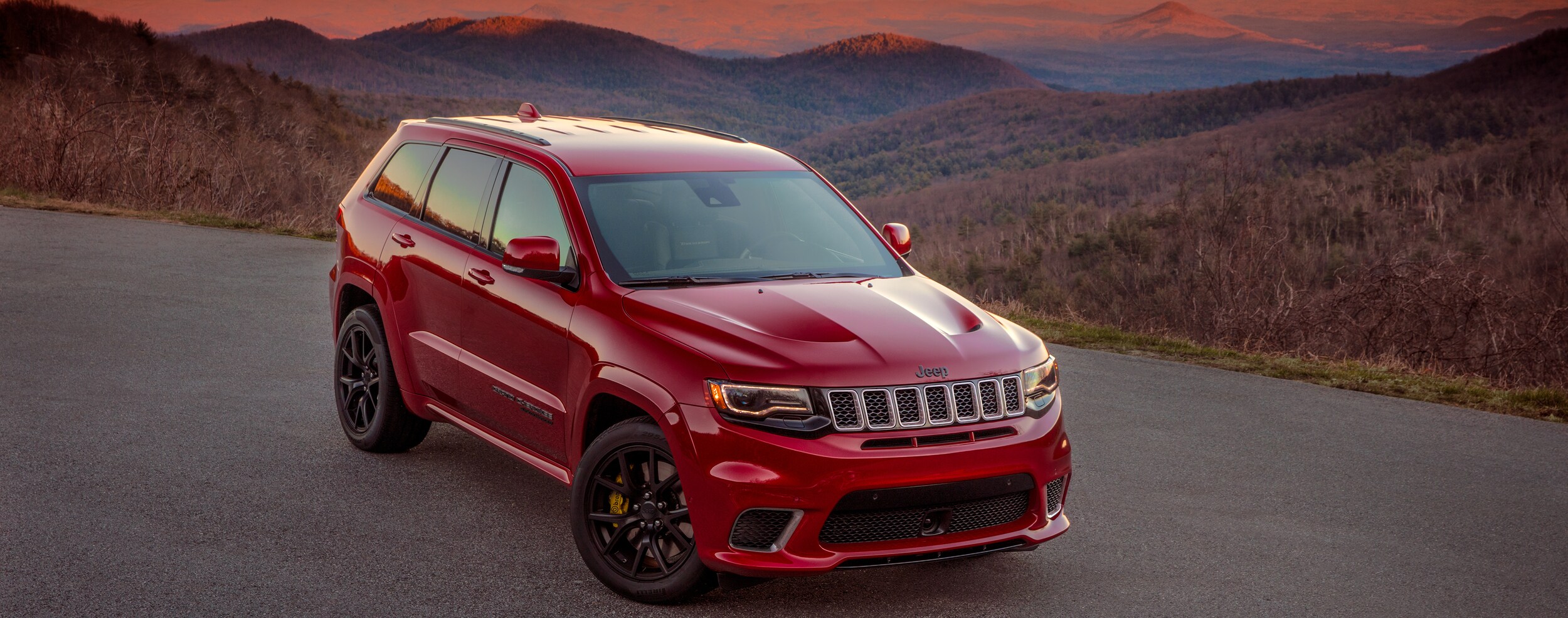 2018 Jeep Grand Cherokee - Exterior (3).jpeg