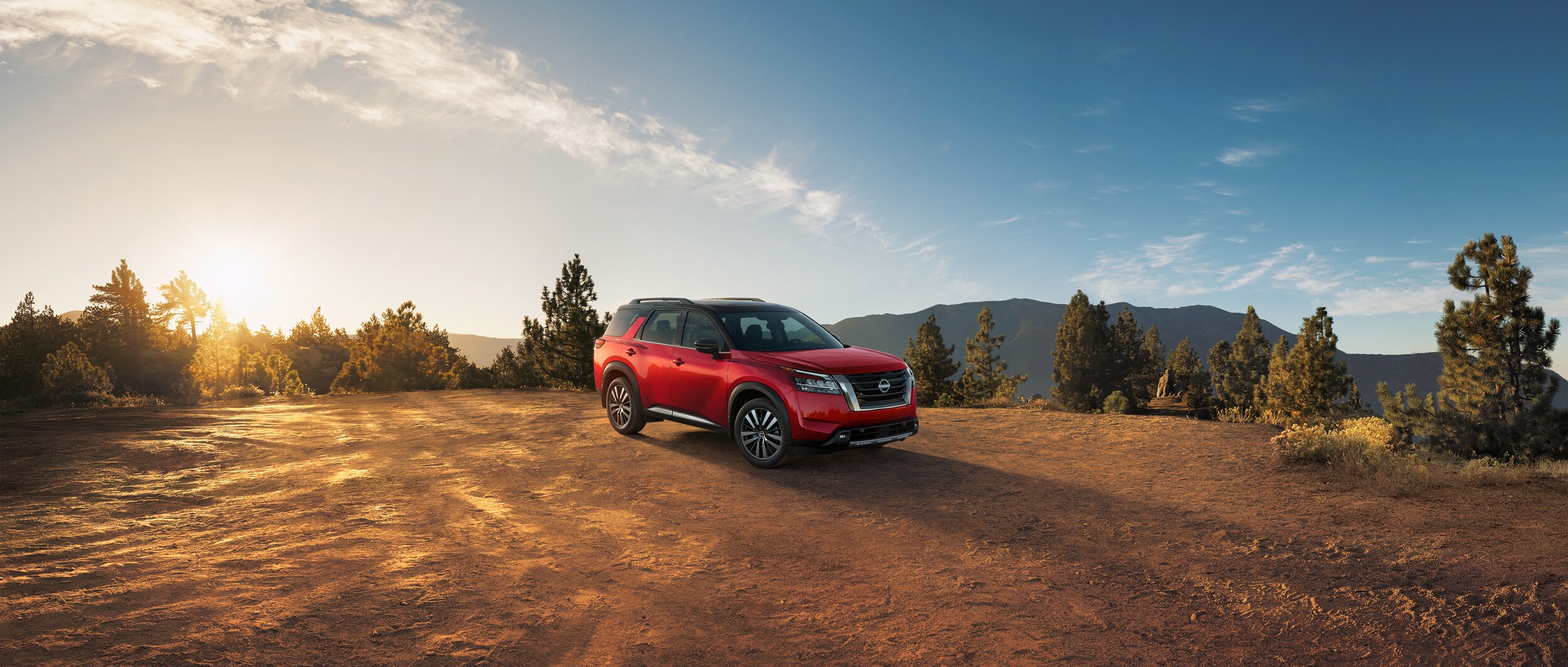 2022 Nissan Pathfinder (1).jpeg