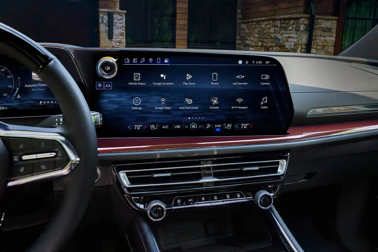 2026 Chevrolet Traverse Technology