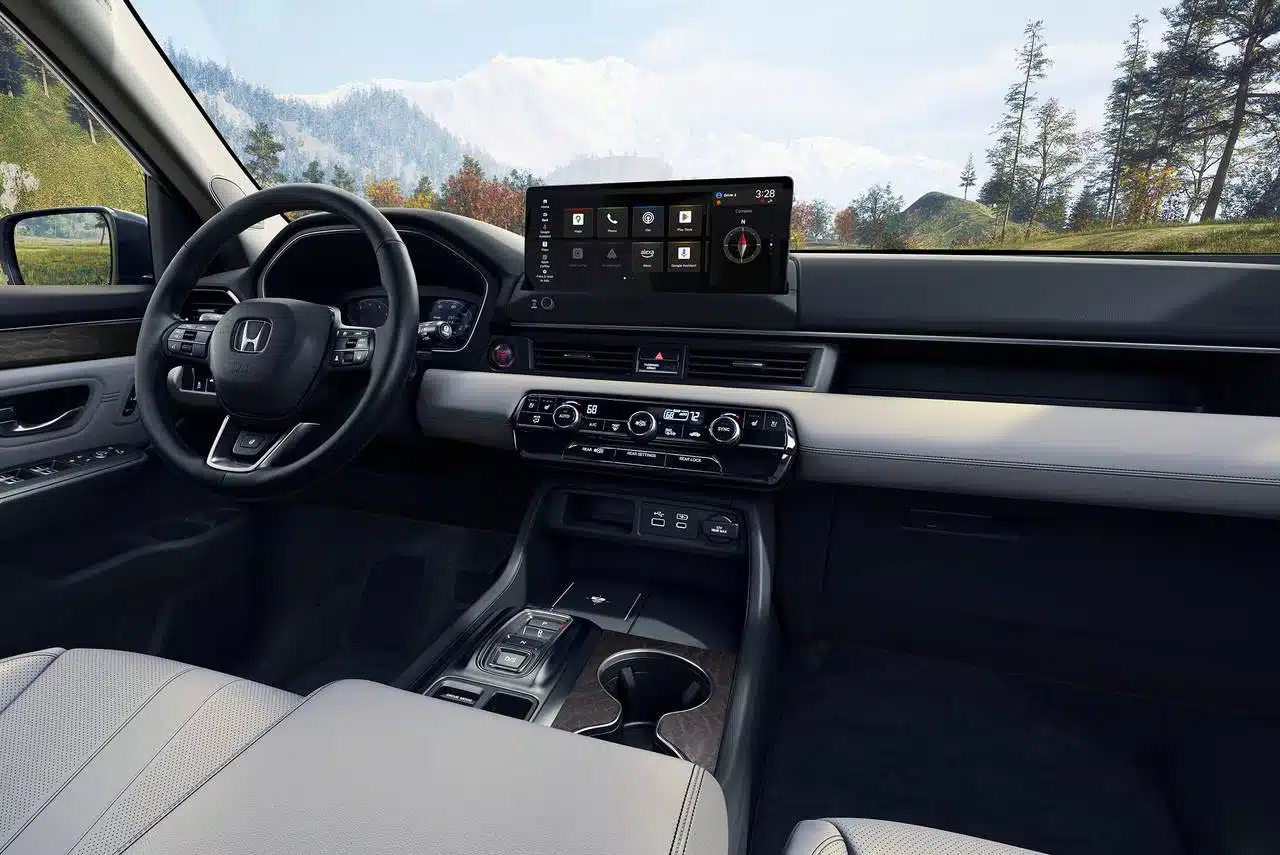 2026 Pilot Interior