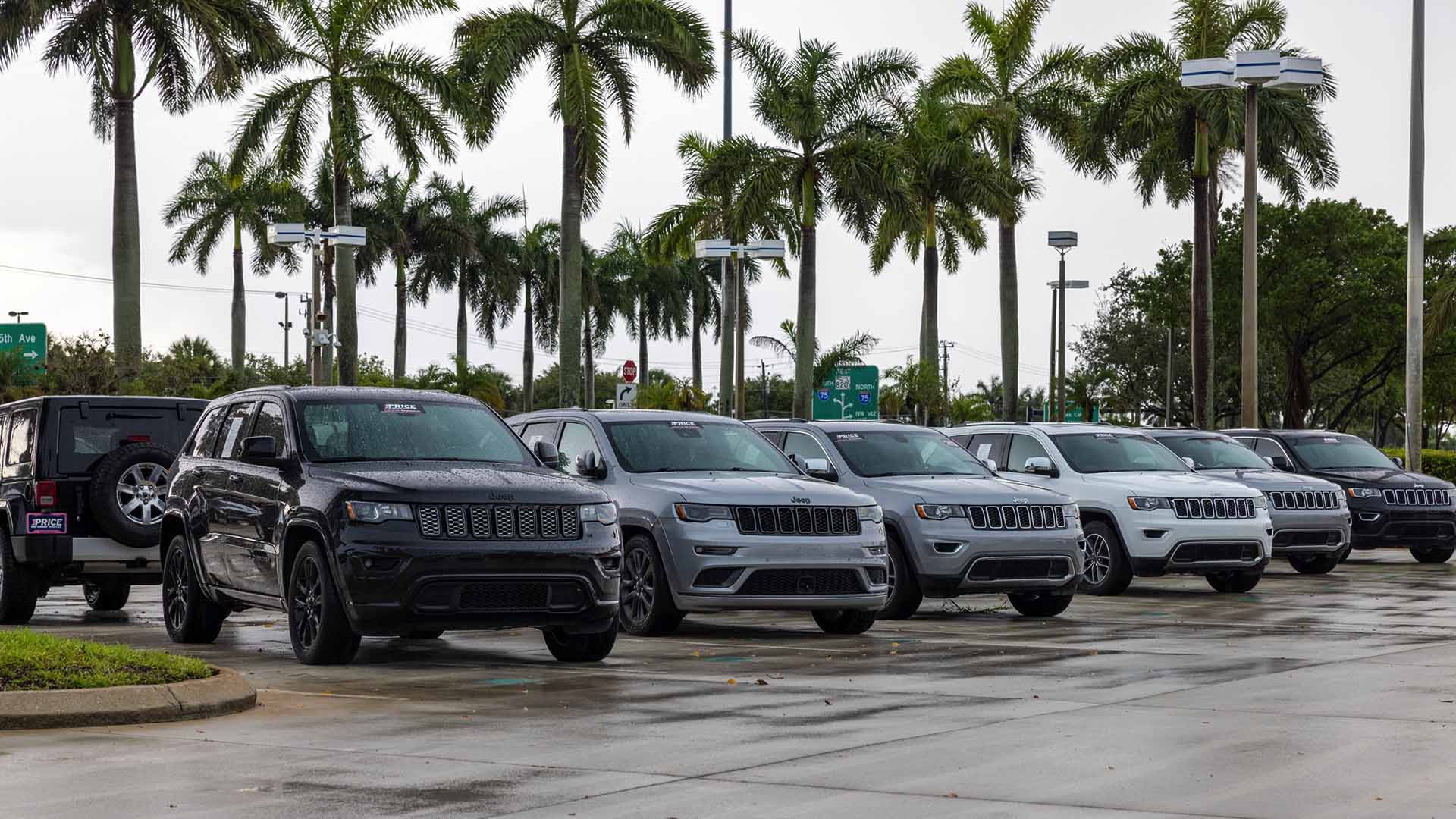 Find great deals on a new or used Chrysler, Dodge, Jeep, or RAM near you at AutoNation Chrysler Dodge Jeep RAM Pembroke Pines Exterior view of the car lot at AutoNation Chrysler Dodge Jeep RAM Pembroke Pines
