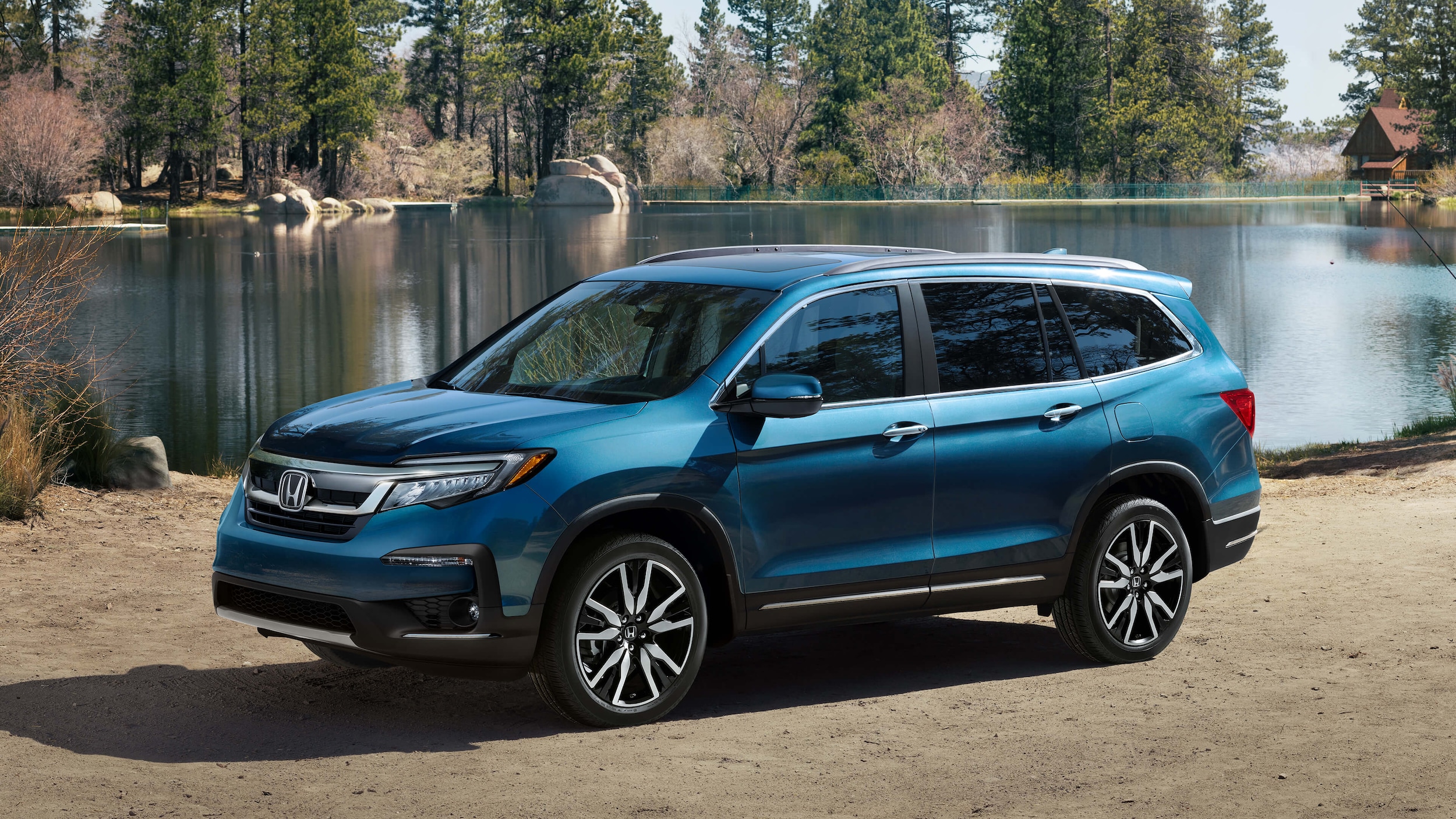 2019 Honda Pilot - Exterior Side View.jpg
