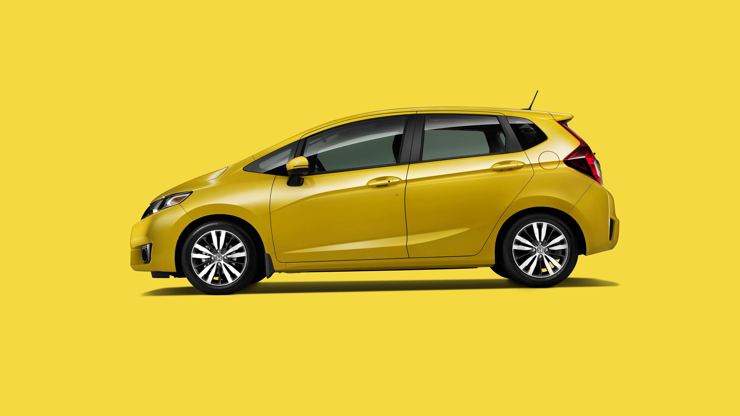 2016 Honda Fit Exterior Side View