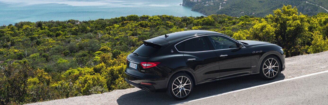 2019 Maserati Levante Black Back passenger side view