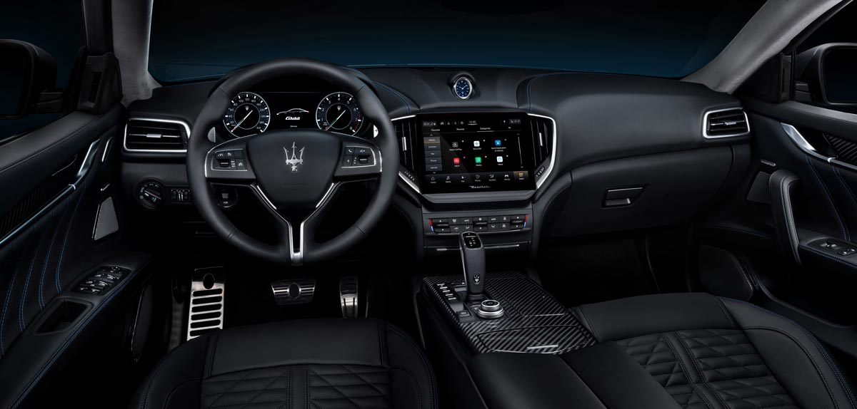 Maserati Ghibli Hybrid Interior