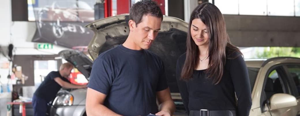 Oil Change_33028771.jpg