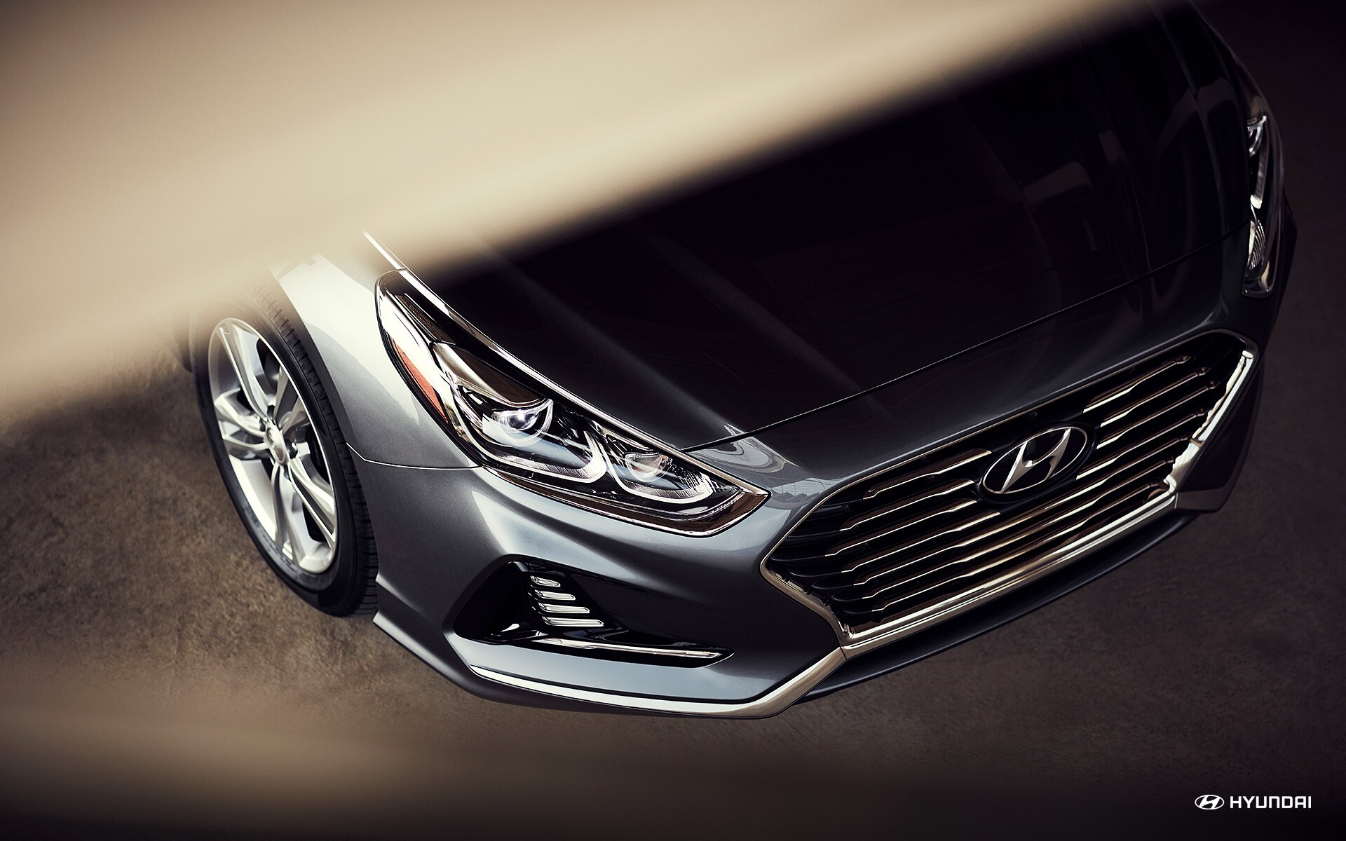 2018-sonata-ext-22-machine-gray.jpg