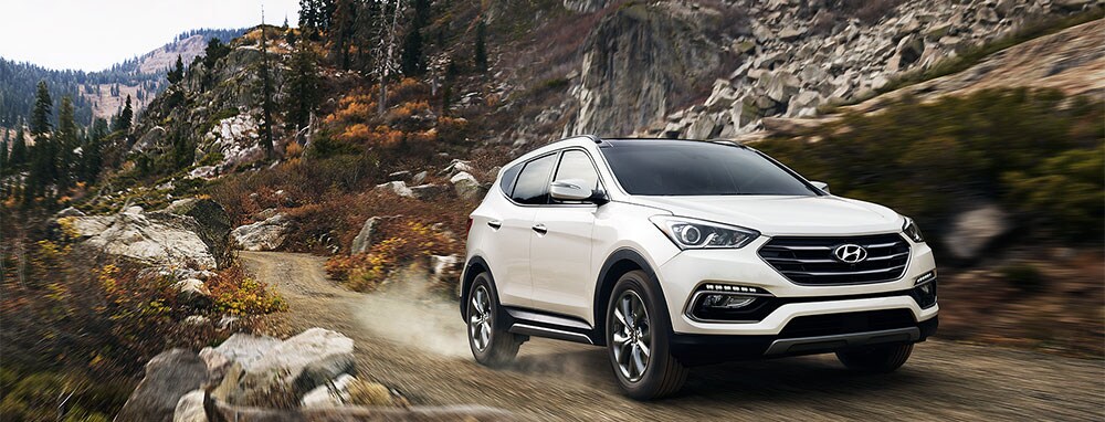 2017-Hyundai-Santa-Fe.jpg