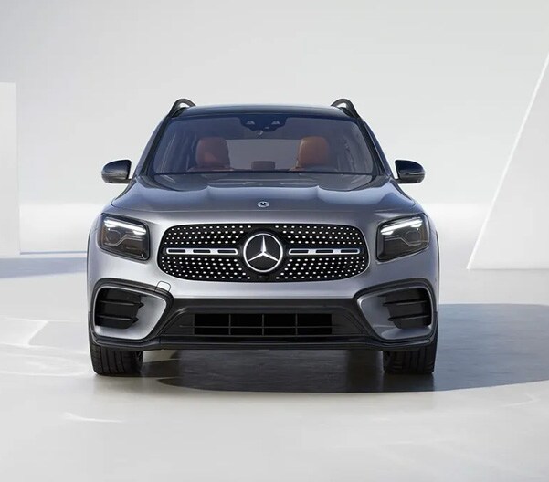 GLB 250 4MATIC Pinnacle Trim in Mountain Grey with AMG Night Package
