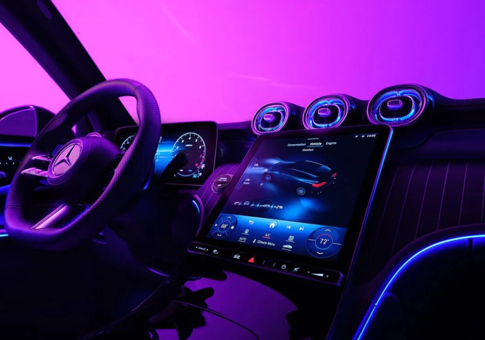 glc-entertainment-accessories.png Front interior dash of Mercedes-Benz GLC with accessories