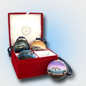 Classic Ornament Set