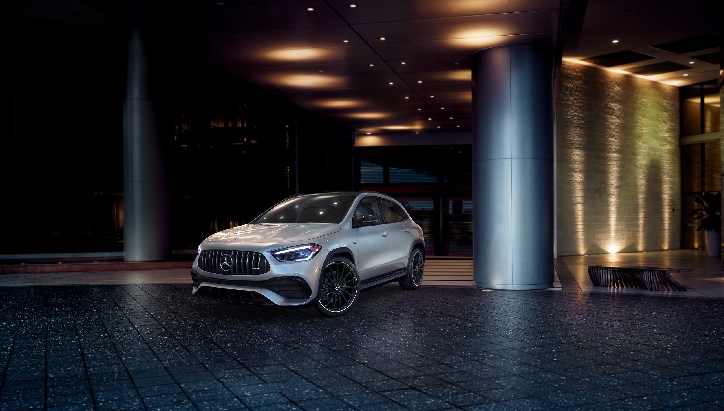2022-MercedesBenz-AClass-A220-4MATIC-Sedan-L01.jpg