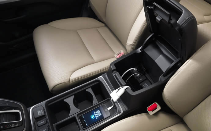 2015-cr-v-suv-center-console-g.jpg