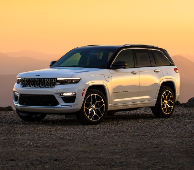 Jeep Grand Cherokee Vs. Chevy Traverse