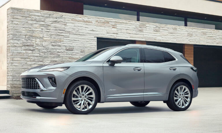 2025 Buick Envision Exterior Driveway Profile