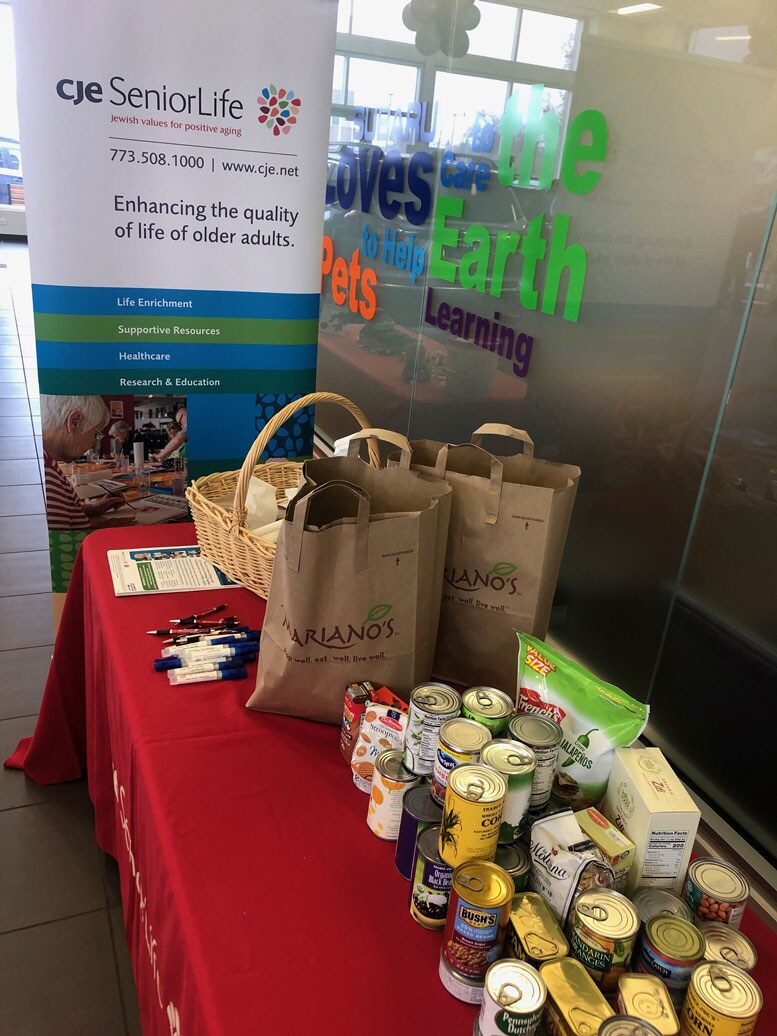 cje-food-drive1.jpg