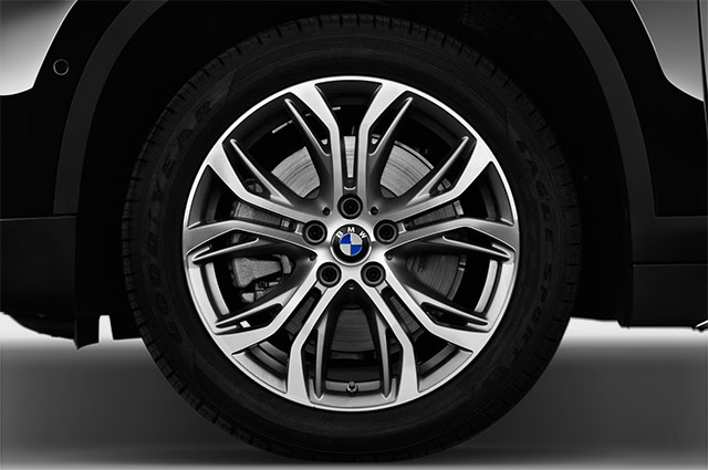2018 BMW X1 wheels