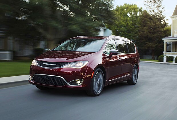 2017 Chrysler Pacifica Exterior