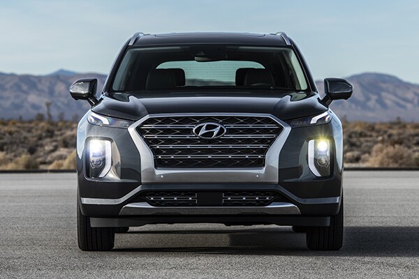 2020 Hyundai Palisade parked front view