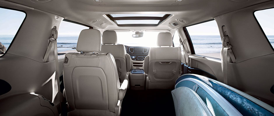 2017 Chrysler Pacifica interior Seating
