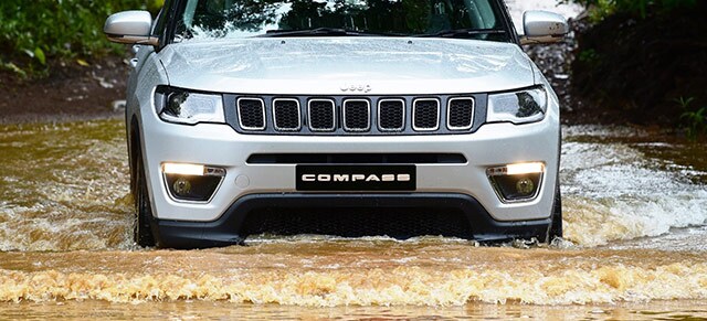 White 2018 Jeep Compass Off Road Capabilities