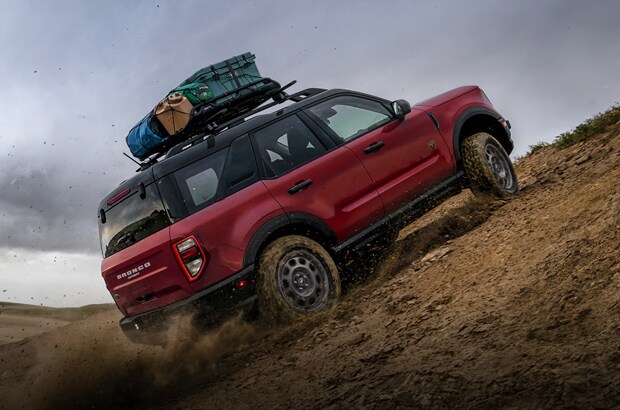 Bronco Sport HEMI Engine in the sand