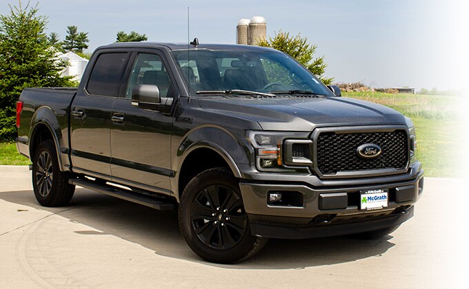 Ford Atlas with black rims