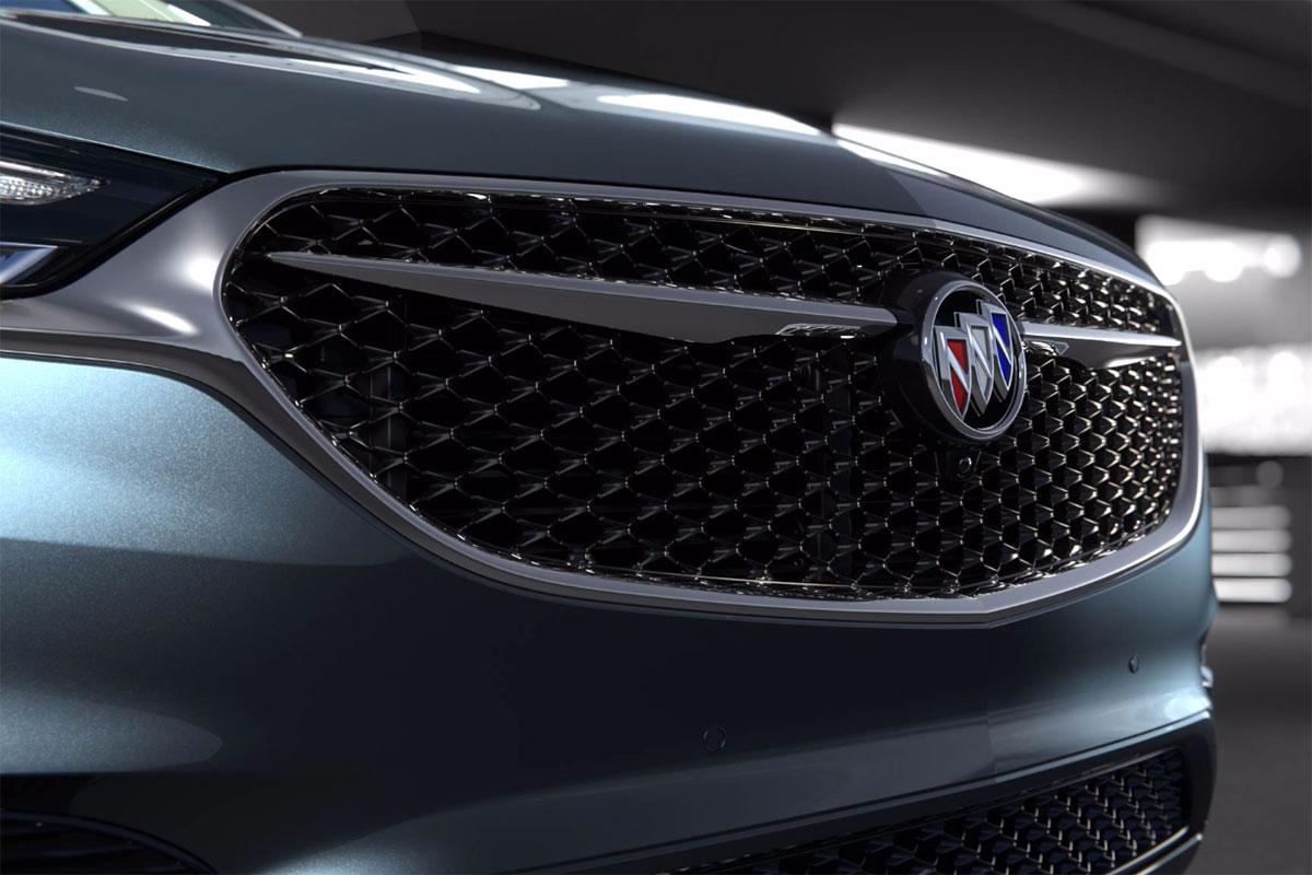 Buick Enclave Avenir grille design